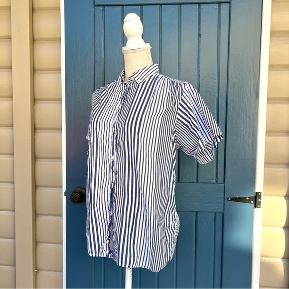 J. Crew Tops - J.Crew: Classic-fit Short-sleeve
Lightweight Cotton Women Size 10